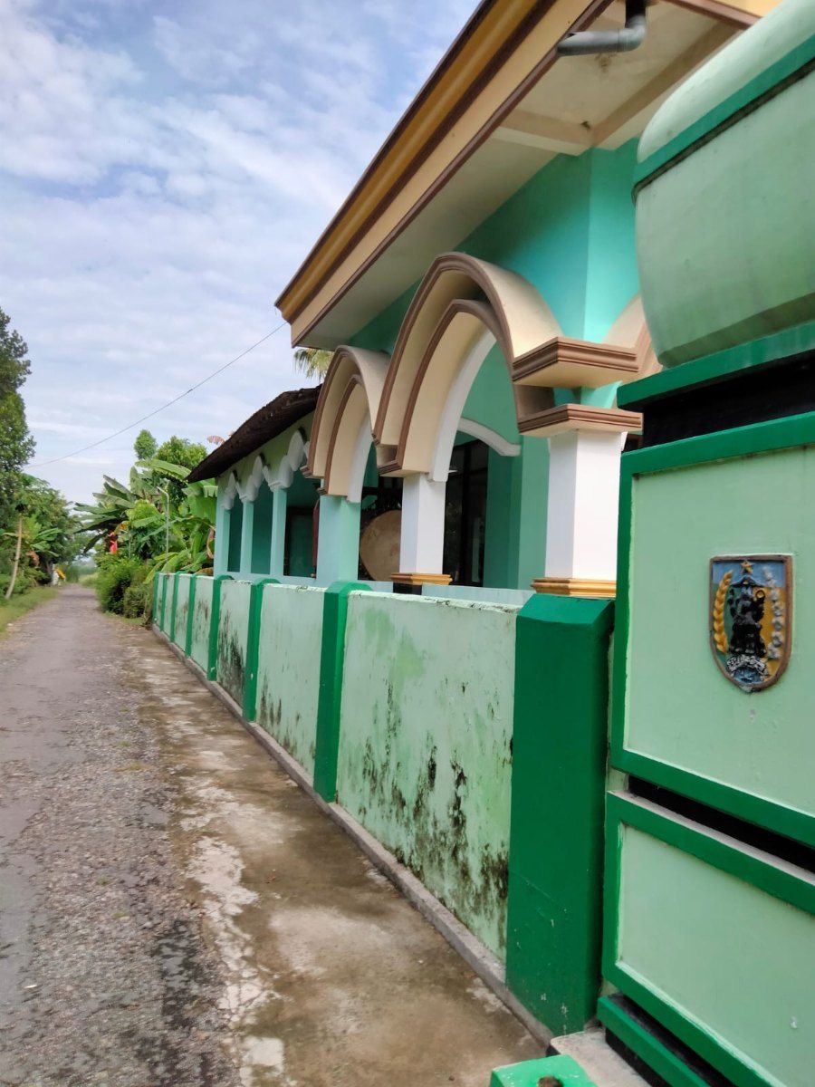 Foto AL MUTTAQIIN BARAT